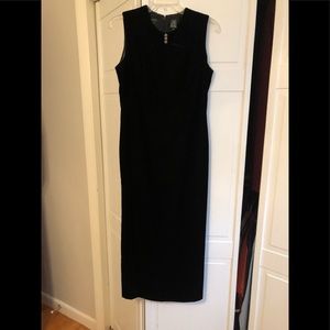 Black LIZ CLAIBORNE full length dress